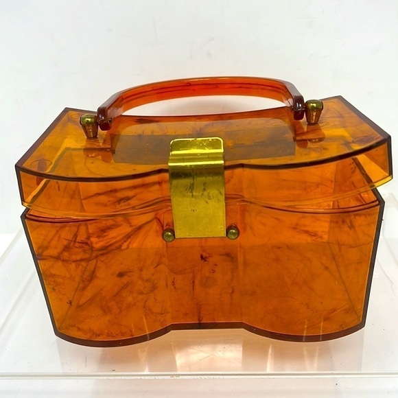 Vintage 1950’s Oval Caramel Lucite Box Handbag Purse - Picture 4 of 13